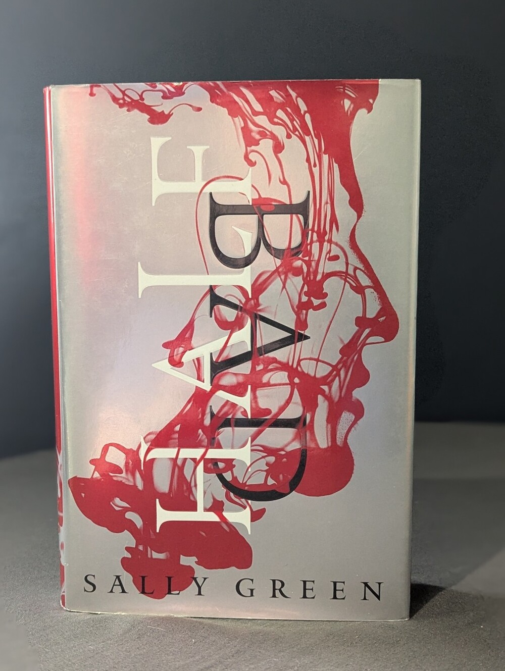 4/$10 📚Half Bad By Sally Green